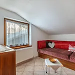 Apartman Sailer-2 By Interhome